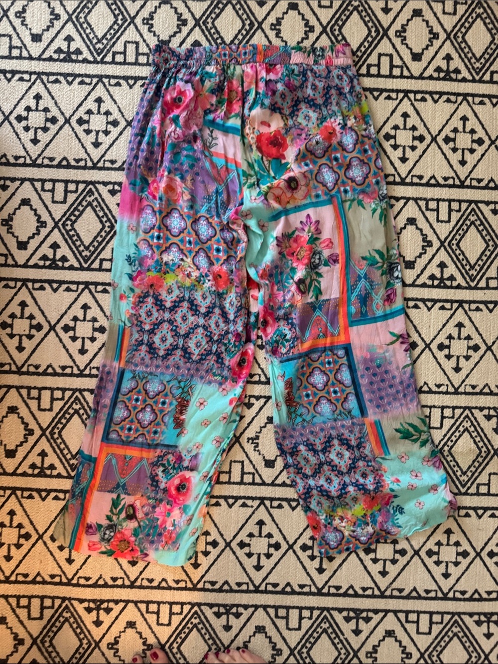 Floral Patchwork Print Wide-Leg Women's Pants - Teal Pink - Picture 8 of 9